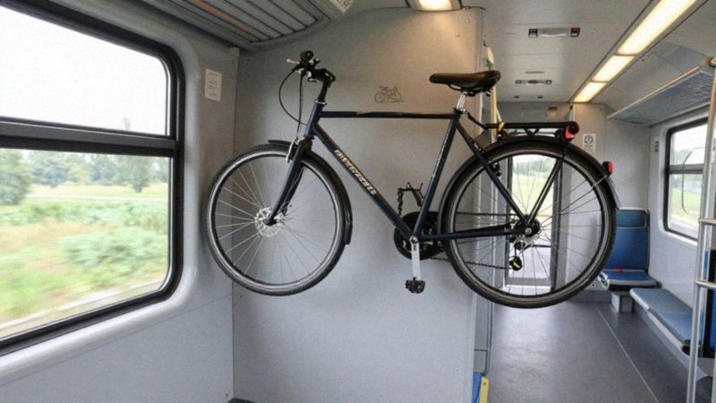 Jakie są zasady przewozu rowerów w pociągu?