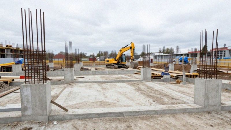 Jak mniejsze wydatki inwestycyjne obniżyły deficyt w 2016?