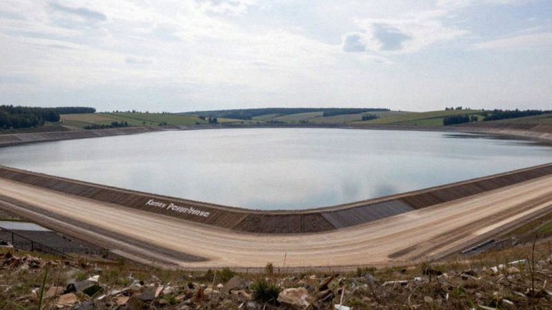 Jak rozbudowa Kwatery Południowej zmienia pojemność Żelaznego Mostu?