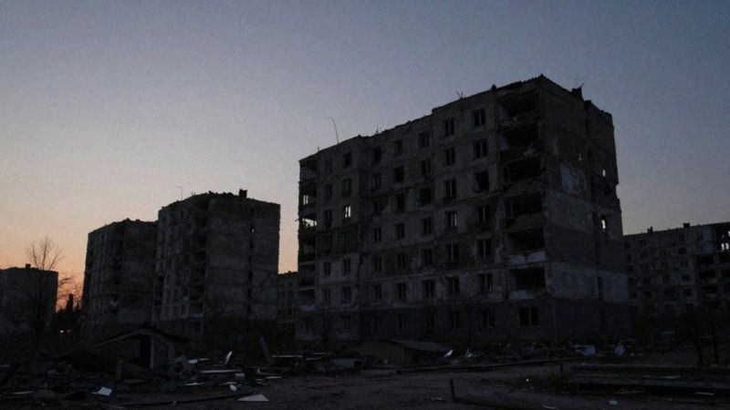 Jakie są straty ludzkie i materialne na Ukrainie?