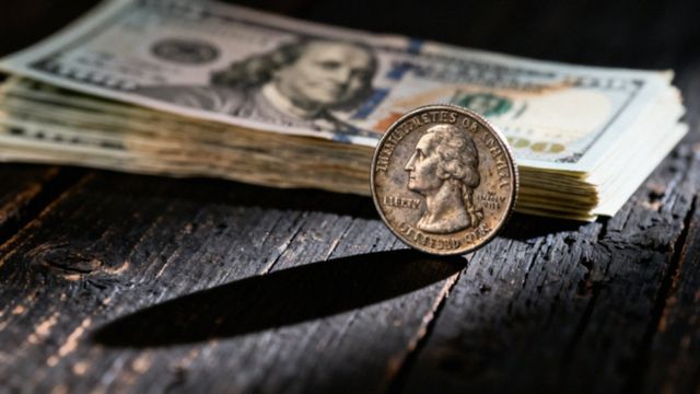 Co to recesja? Przyczyny, skutki i sposoby przeciwdziałania