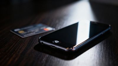 Jak dodać kartę do NFC? Prosty przewodnik krok po kroku