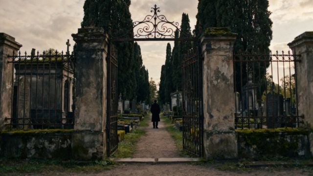 Zasiłek pogrzebowy ZUS 2014 — kto ma prawo i ile wynosi?